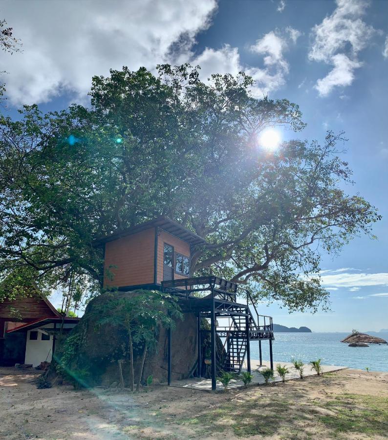 Ocean Vibes Hotel Thong Sala Luaran gambar
