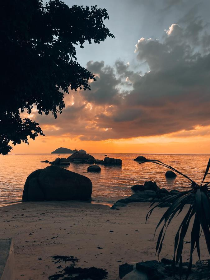 Ocean Vibes Hotel Thong Sala Luaran gambar