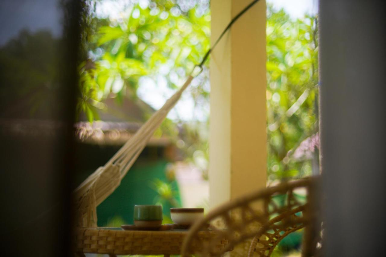 Ocean Vibes Hotel Thong Sala Luaran gambar